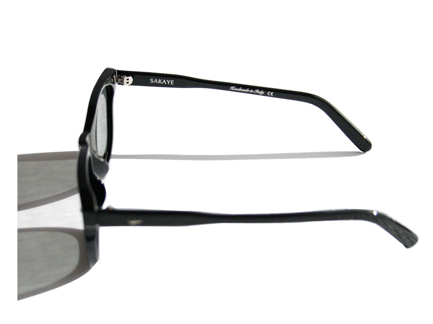 Postmodern Polarised Black